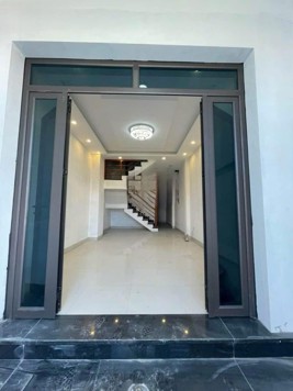 Bán nhà Bắc Hồng Đông Anh gần đường Võ Nguyên Giáp 56.7m2 3 tầng 3 PN, ngõ ô tô rẻ nhất Đông Anh